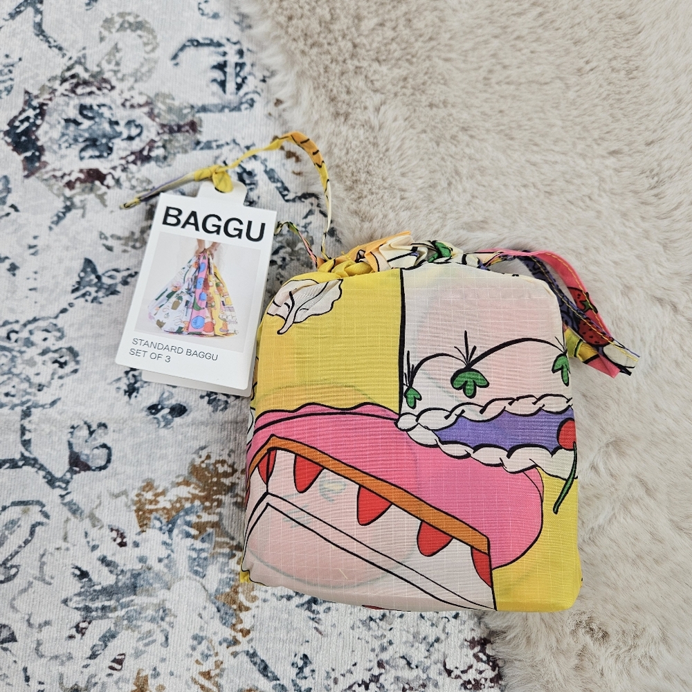 Baggu Standard Reusable Bag Set of 3 Still Life